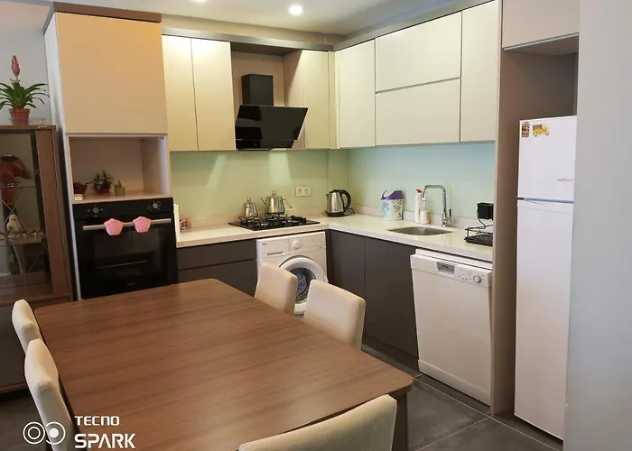 Apartman Mali Garden Side